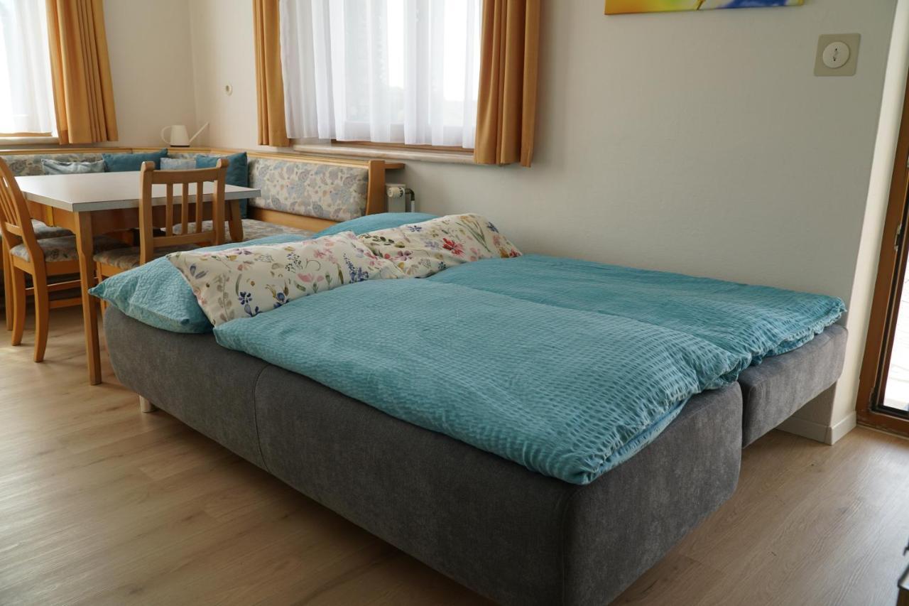 Vorstadt-Appartement Haus Monika Aussere Ragnitz エクステリア 写真